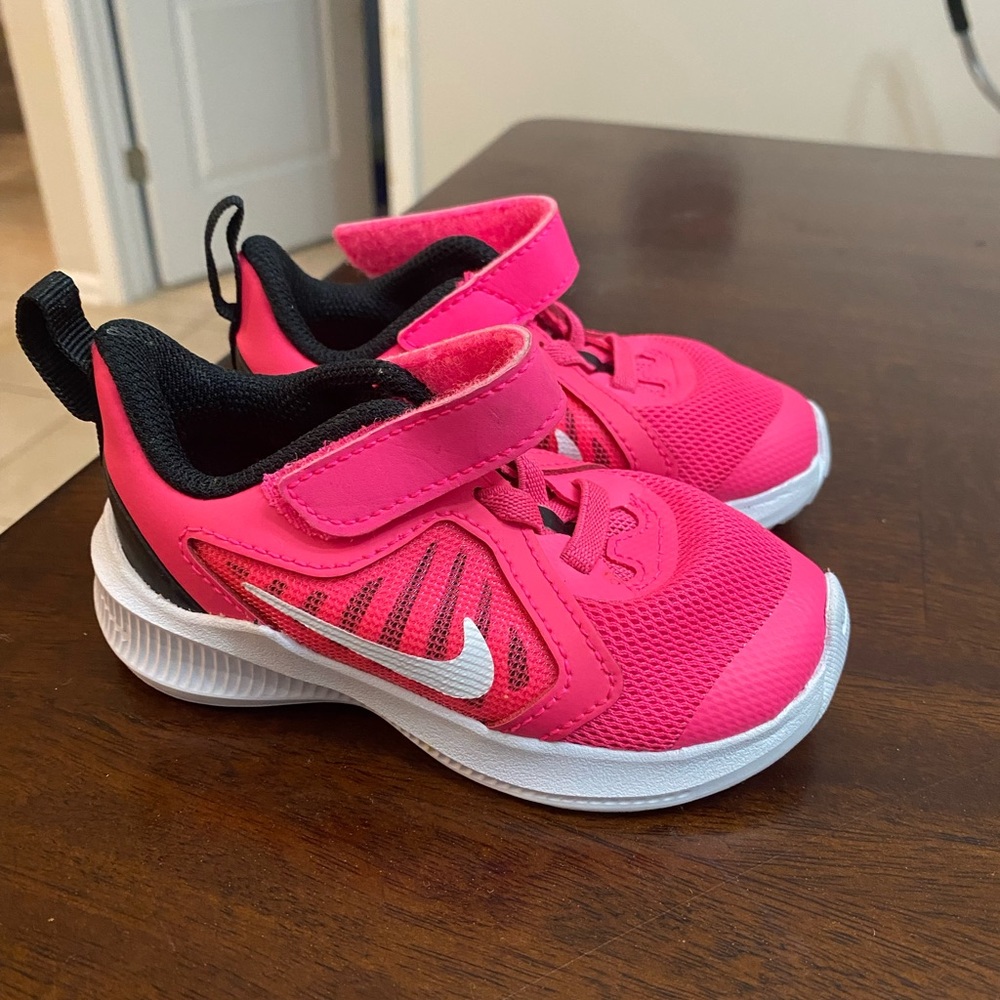 Nike Toddler Shoes- Pink